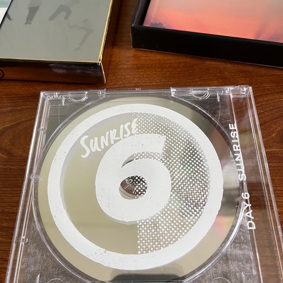 K-Pop Day 6 Sunrise CD - Picture 17 of 17